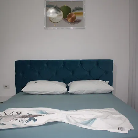 Luiza Guest house Sarande